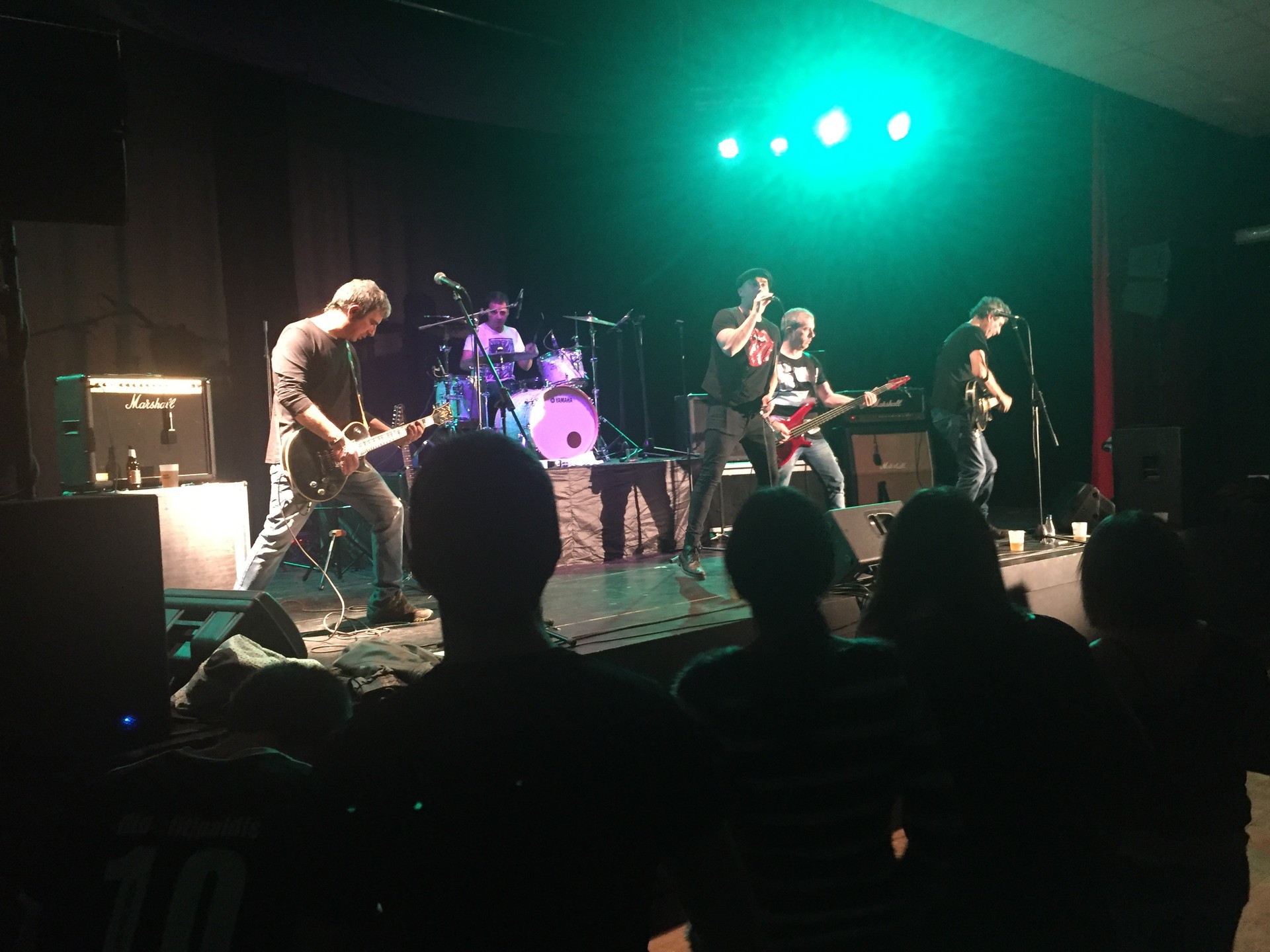 Motor eta rock hotsak Olaztin