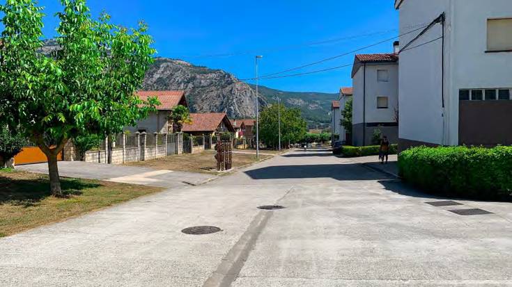 Itxesi auzoko ur sarea berritzeko lanak emateko deialdia