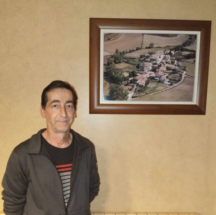 "Hemen alternatiba dago: autobusak gelditzea"