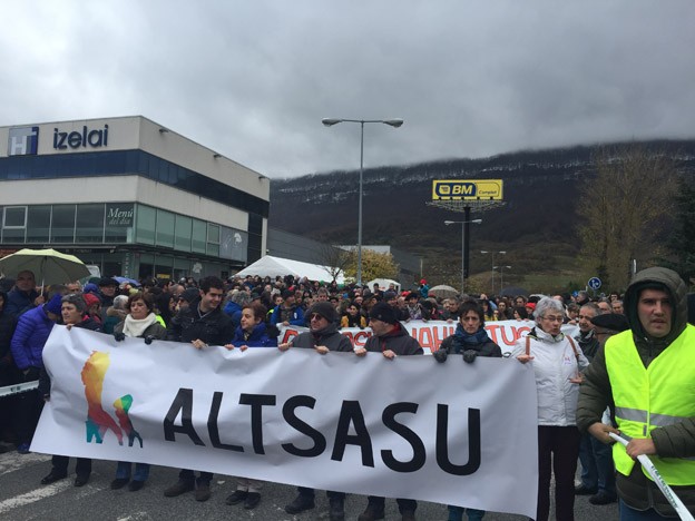 Sozialista batzuk Altsasuko auzian “gertakariei lotutako epai proportzionala eta justua” eskatu dute