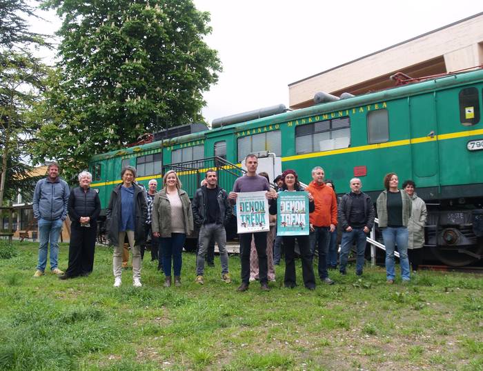EH Bildu "tren erabilgarri, iraunkor eta azkarraren" alde