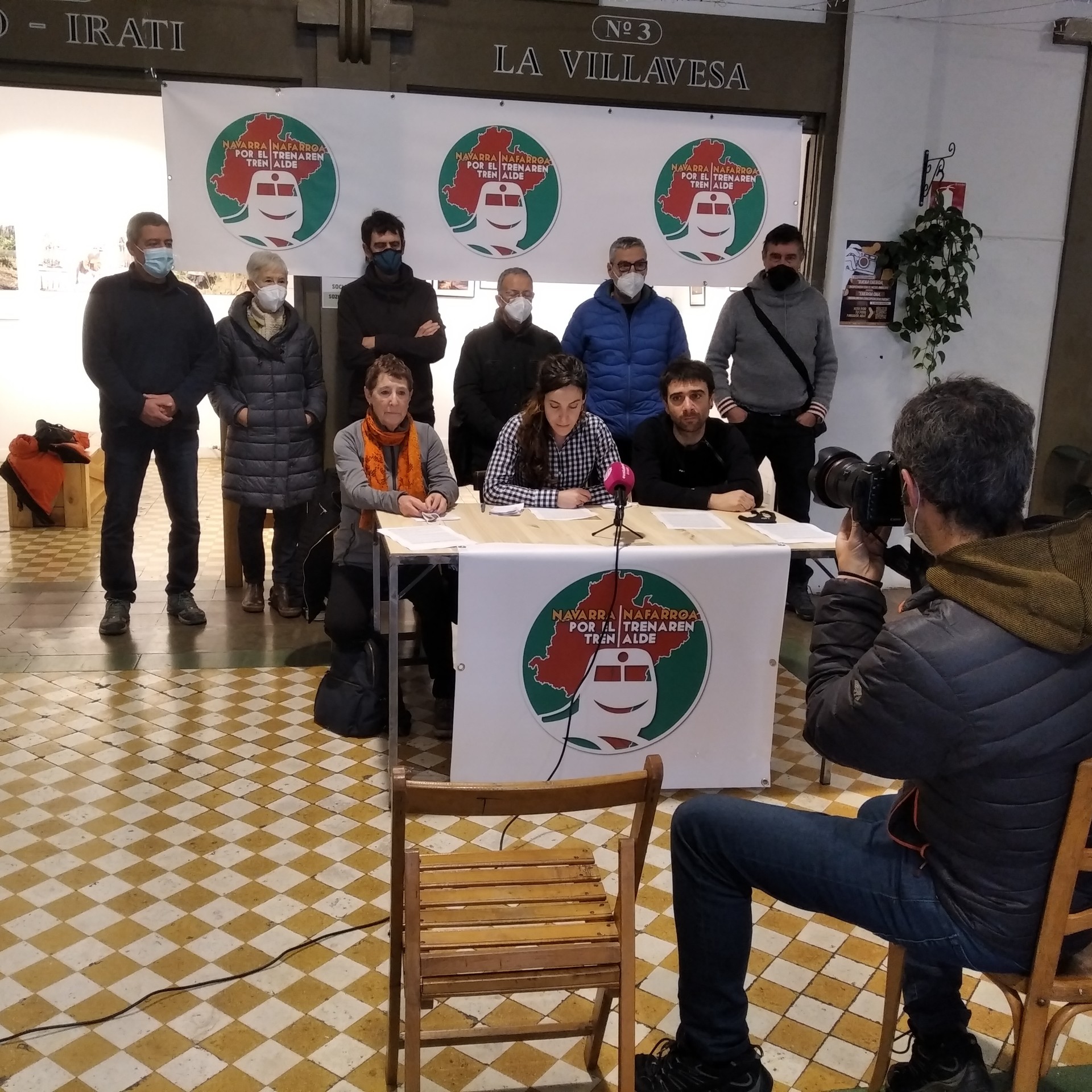 Trenbidea egokitzeko eta hobetzeko azterlana ematea eskatu dute