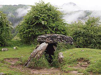 Harriak protagonista dituen dokumentala