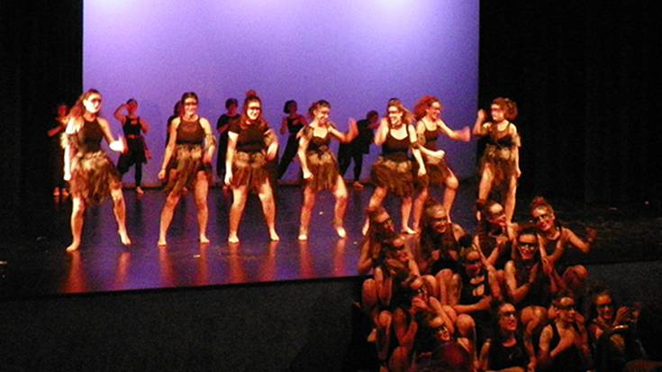 Dantza ikasleen 'Zarata' ikuskizuna