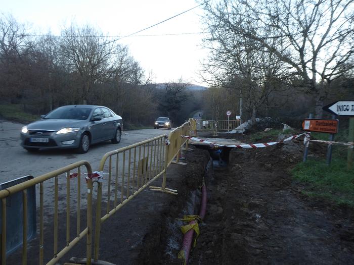 Lanengatik San Pedro bidea kalea trafikora moztuko dute