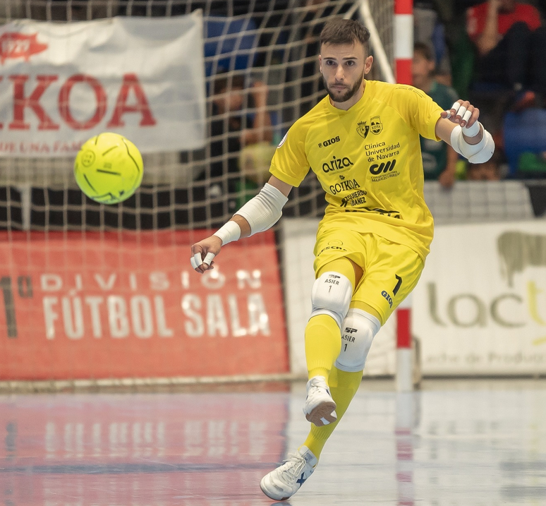 Asier Llamas, selekzioko aurretiko zerrendan