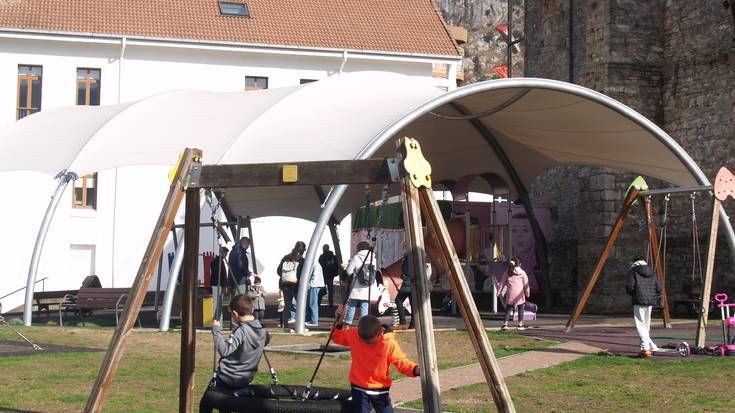 Itzako haur eskolarekin hitzarmena berritu du Irurtzunek