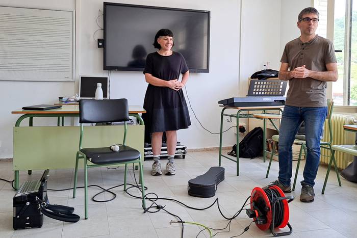 Musikariak ikastetxean