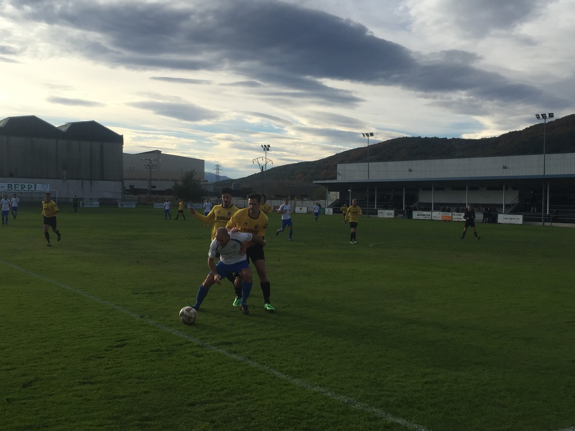 Asteburuko futbol partidak