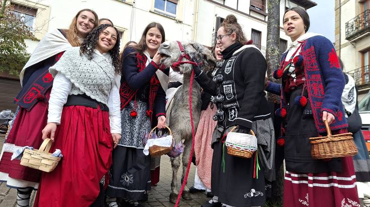 Altsasun, Santa Ageda bustia baina oso alaia