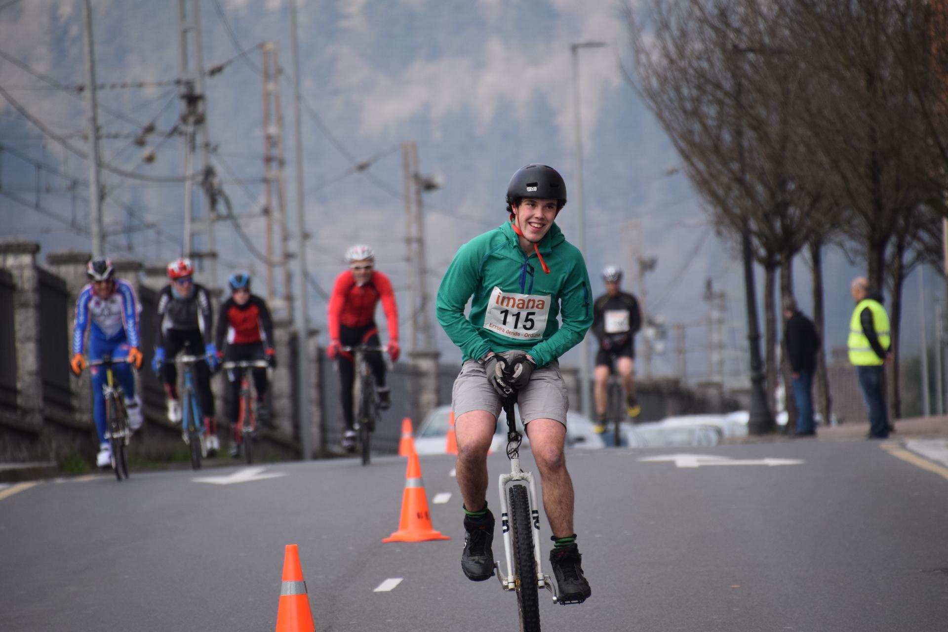 Ekhi Congil EC Unicycling probara