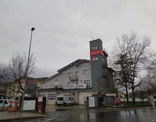 Lan baldintzak negoziatzeko eskatu dute suhiltzaileek