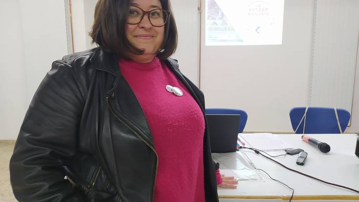 "Osasungintza publikoa arriskuan ikusten dugu"