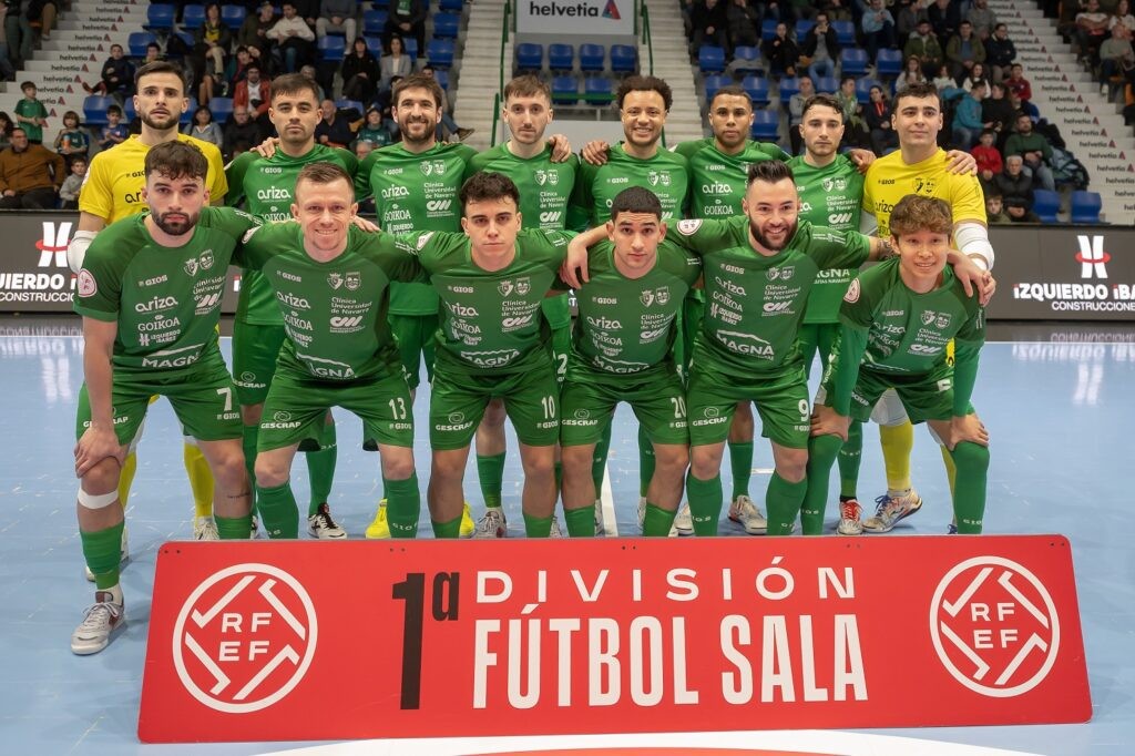 Osasuna Magna Xotak "itxaropenaren besokoak" jantziko ditu Burelaren kontrako partidan