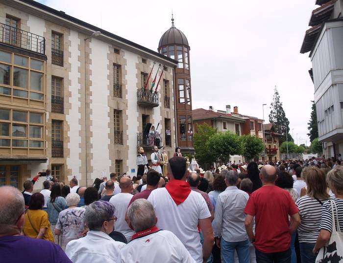 Santa Ana festak Olaztin