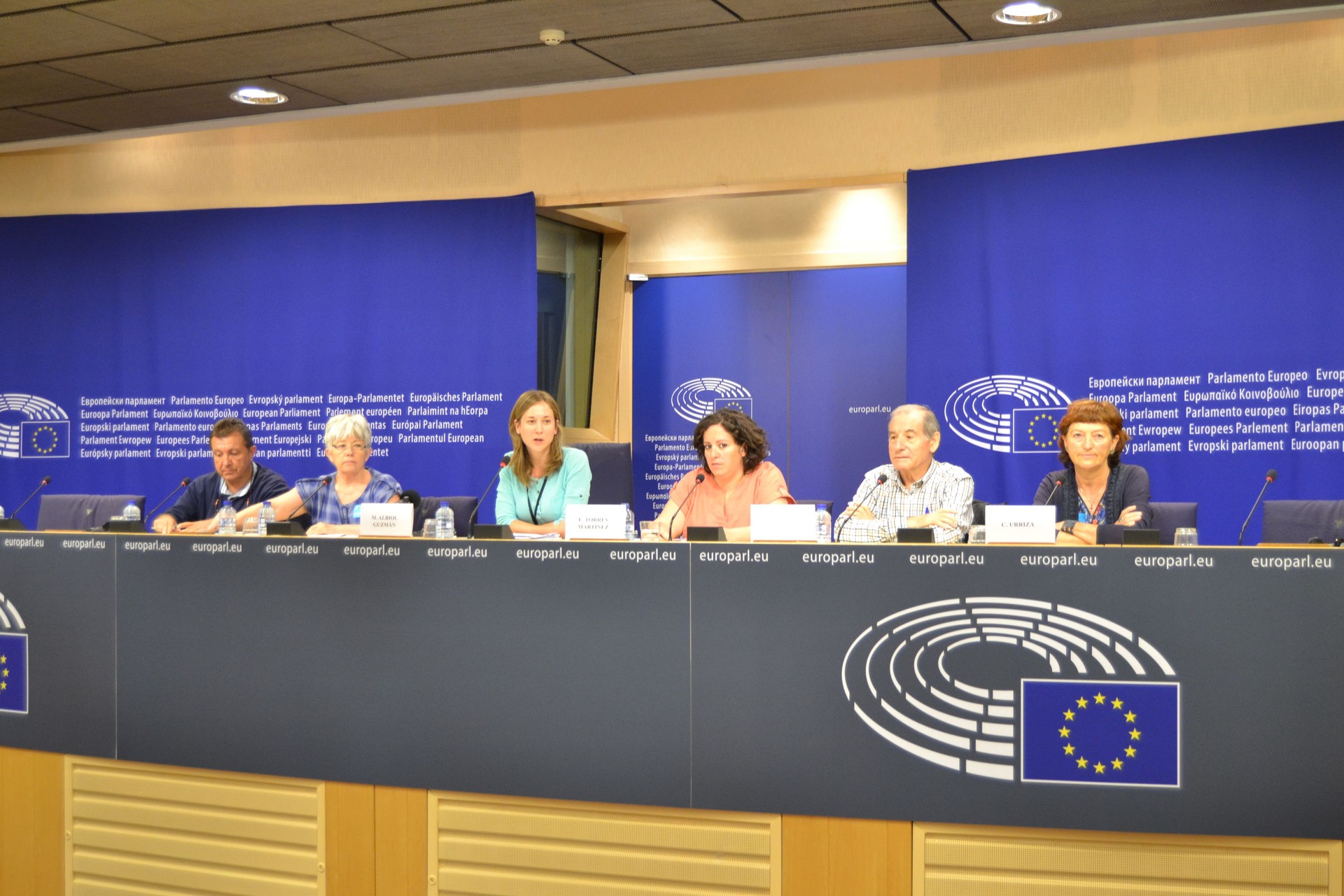 Europan taldeen babesa jaso du elizaren inmatrikualzioen kontrako ekimenak