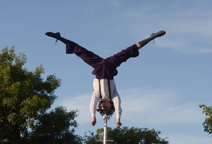 Zirko ikuskizuna Irurtzunen