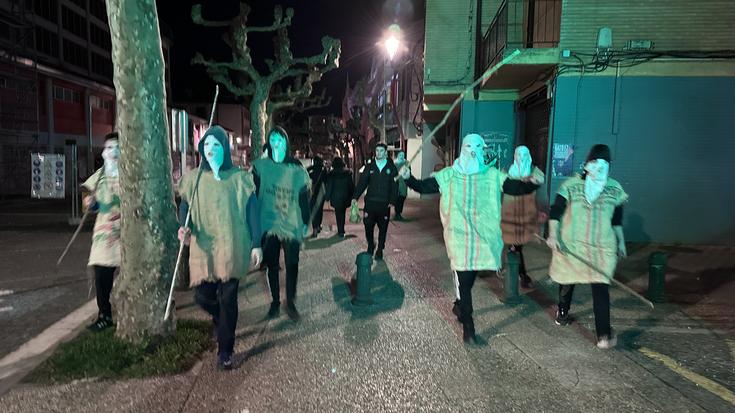 Txatarrak, heldu den urtera arte