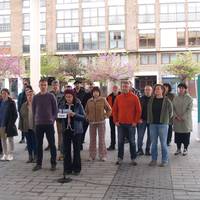 Trenaren inguruko solasaldia