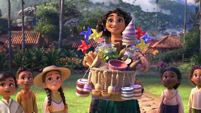 Encanto familiarteko filmaren emanaldia