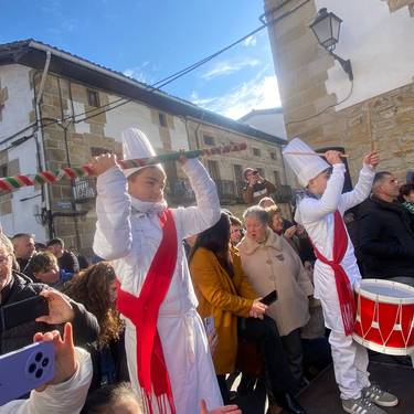 San Saastin festak ospatuko dituzte lakuntzarrek