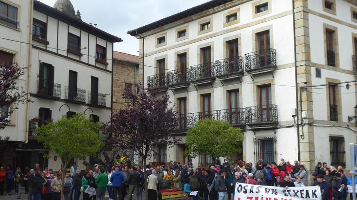 Osasun zerbitzuagatik ezinegona adieraziko diote agintariei