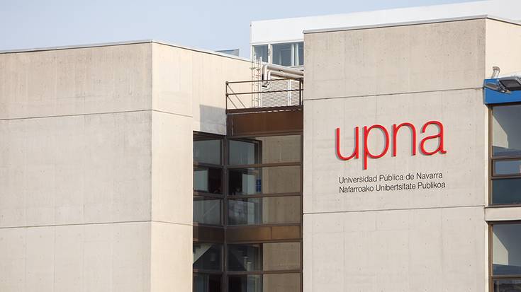 Institututik unibertsitatera bisitan