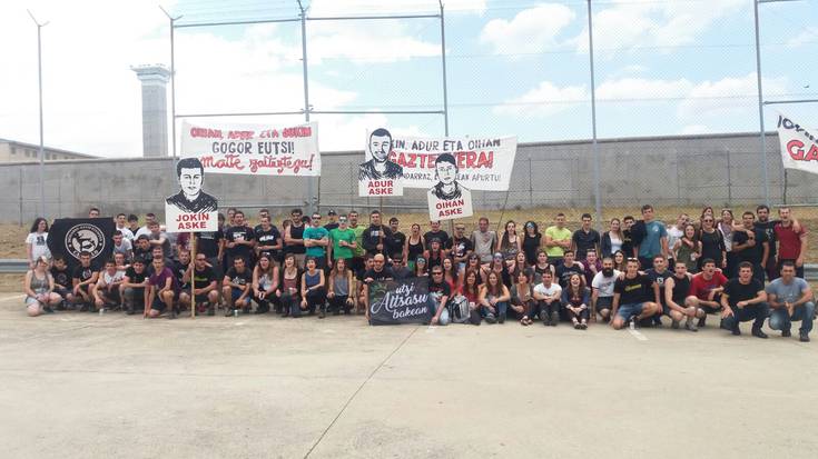 Isun moduan heldu den "ekonomia-errepresioa" salatua