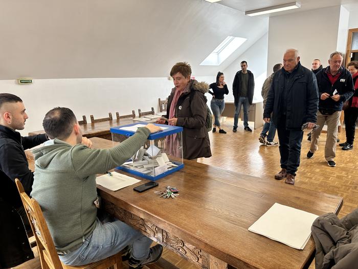 Oinezko eremuaren alde egin dute Irurtzunen