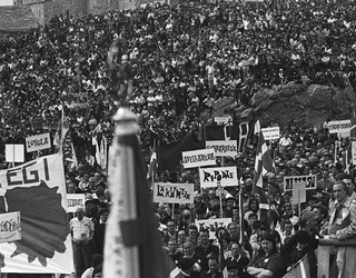 Alderdi Egunaren 50. urteurrena