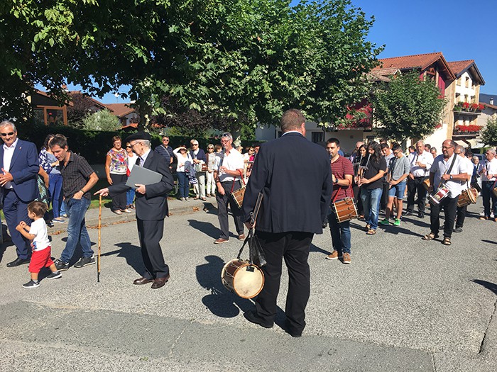 Sagasetak Euskal Herriko Txistularien elkartearen Urrezko domina jaso du - 8