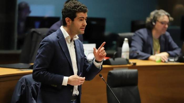 Alkatea Falangeren jo-puntuan