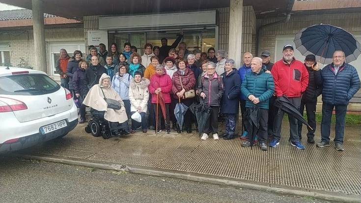 "Ea komunitateak parte hartzen duen eta ekarpenak egiten dituen"