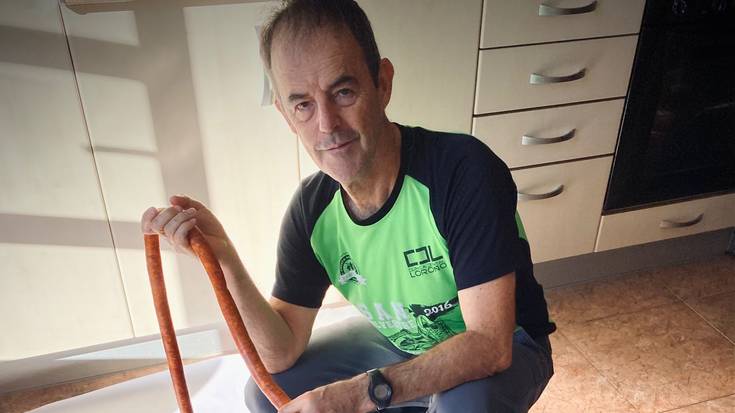 "Ernestoren proposamena izan zen, eta pentsatu nuen agian funtzionatuko duela"