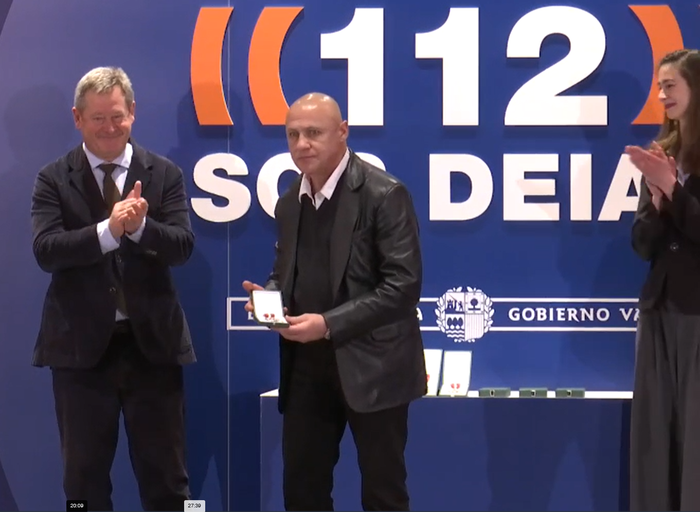 Dimitriri aitortza Eusko Jaurlaritzak