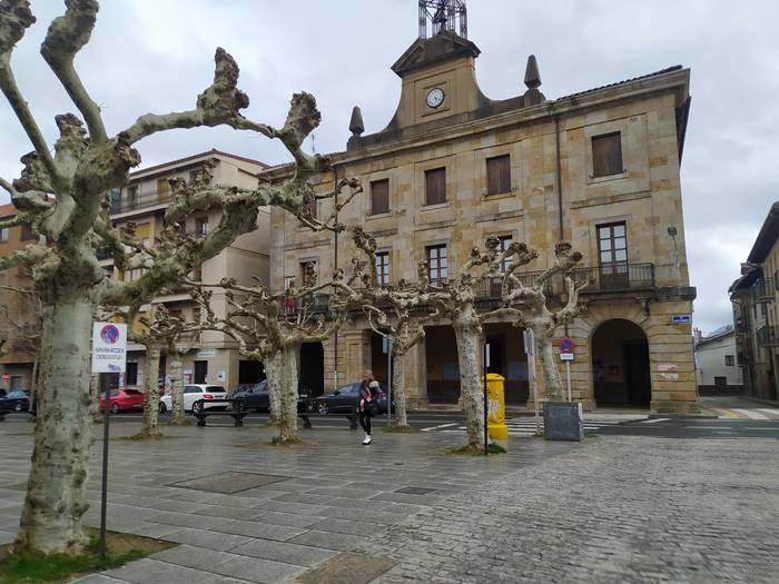 Jaso gabeko herentzia bat