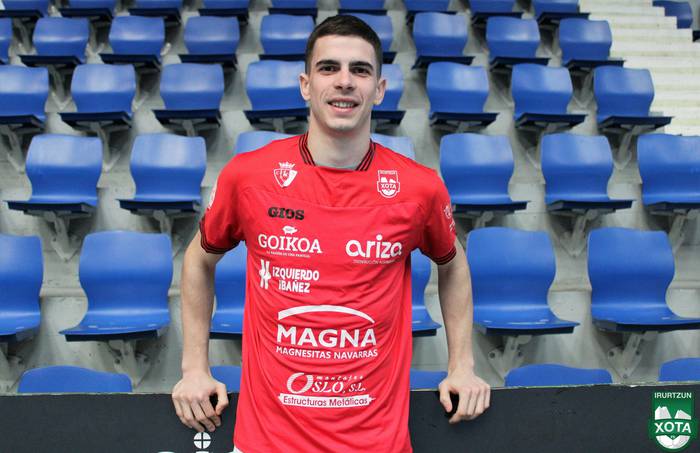 Osasuna Magna Xotak Rosic fitxatu du