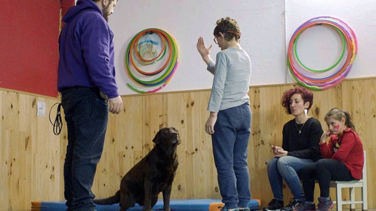 Biak Bat zentro berrirako diru bilketa hasi du