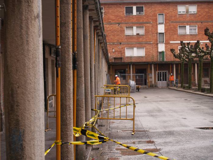 Hasi dira Zumalakarregiko aterpeko lanak