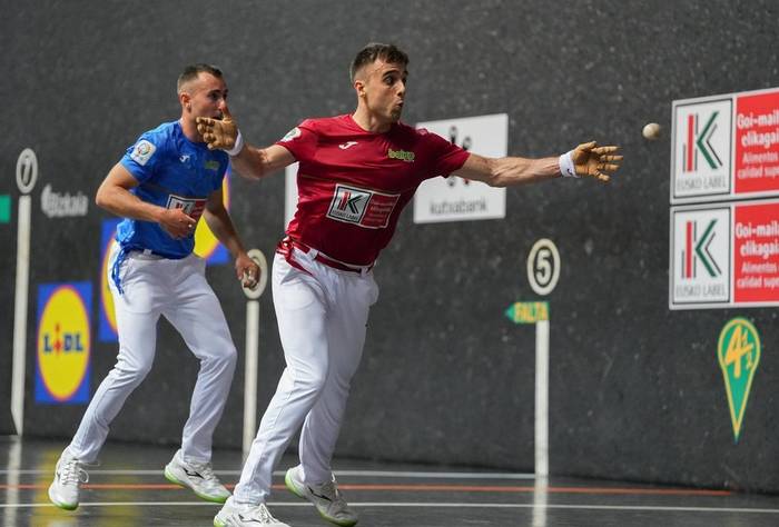 Ezkurdiak eta Bakaikoak galduz despeditu zuten Lau eta Erdiko final laurdenetako ligaxka