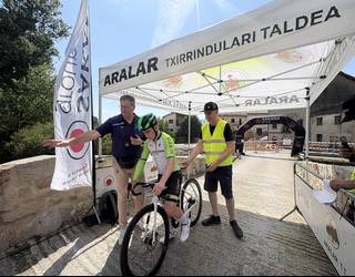 Hugo Alonso, Noa Garcia eta Conor Aranburu, San Migel Igoerako txapeldun handiak
