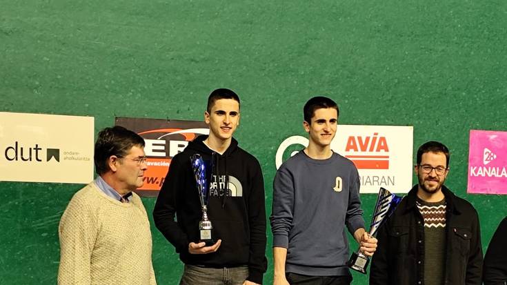 Salaberria anaiak, Ogi Berri Torneoko txapeldunorde