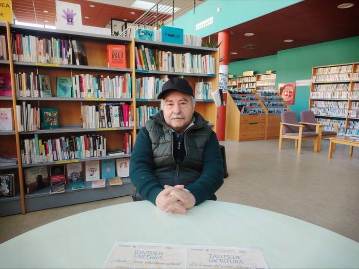 "Idazteko jakinmina behar da; beti dago esateko zerbait"