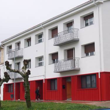 Irurtzungo musika eskola oholtzara