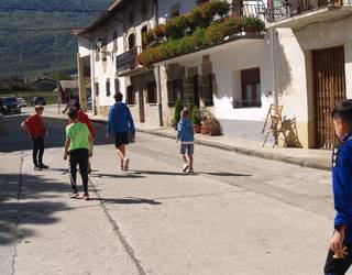 Erreka kaleko lanetarako obra zuzendaria behar du udalak