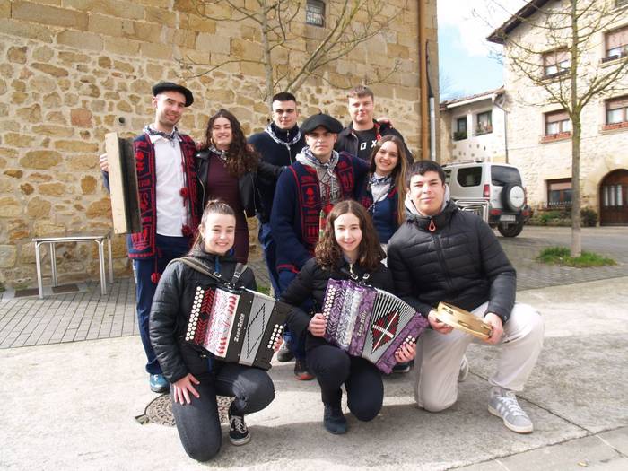 Ziordiko kinto ospakizunen asteburua hemen da