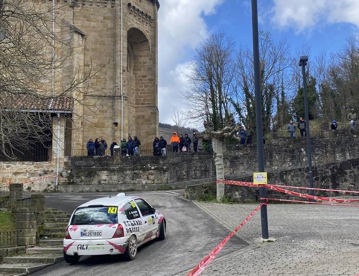 Sakandarren parte hartze handia Olaztiko Rallysprintean