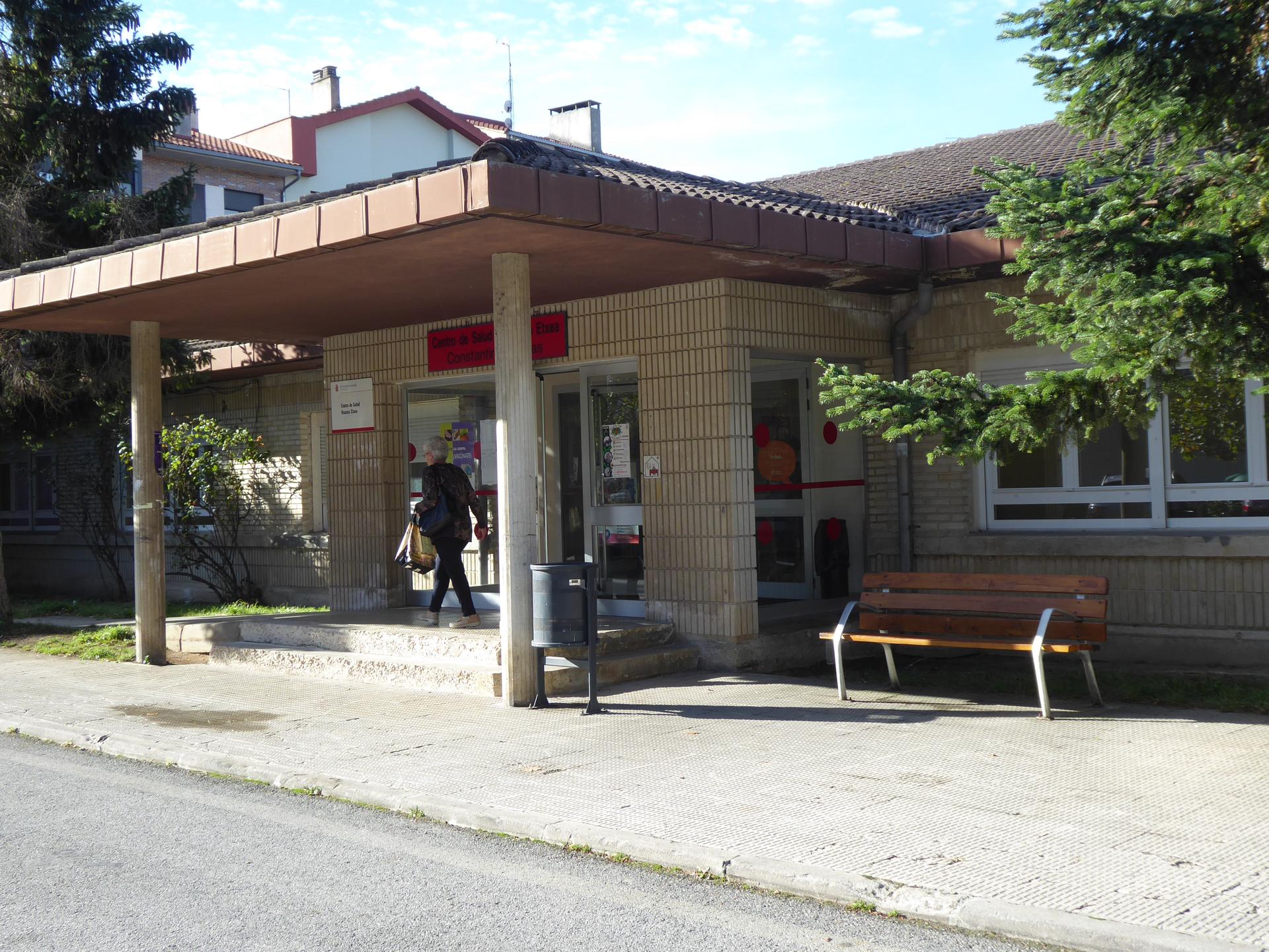 36 sakandar COVID-19 gaitzarekin