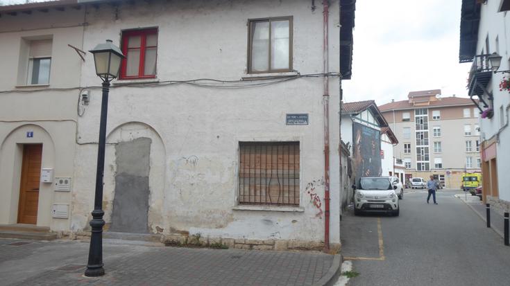 Gizarte larrialdirako etxebizitza begiz jota