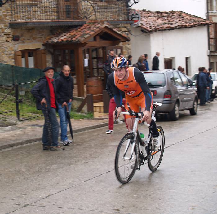 Sakanako Triatloi Taldearekin federatzeko epea zabalik